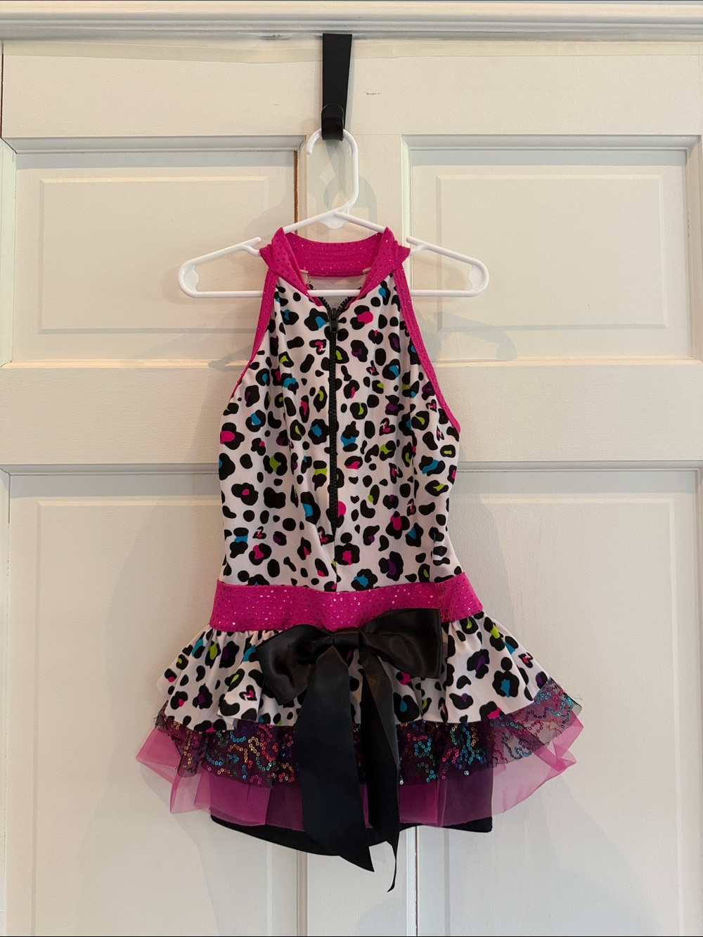 Costume: Girls' Hot Pink Leopard-Print Dance Dress with Black Bow